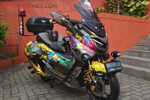 Ramai Jadinya Yamaha Nmax Turing Dihiasi Stiker 3d Dragon Ball Z