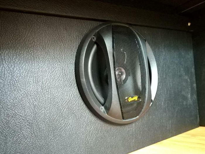 sistem speaker diganti model aftermarket