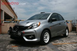So Sweet Sayang Istri Sampai Dikasih Mobil Baru Gaya Rally Halaman 2 Gridoto Com