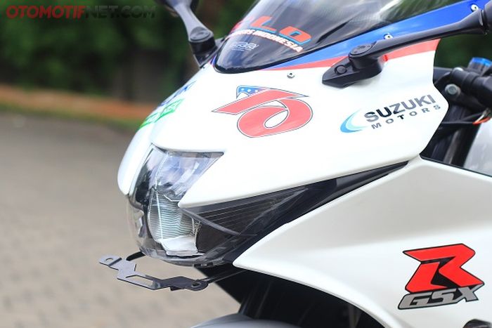 Headlamp pakai GSX-R125 dengan mika cembung