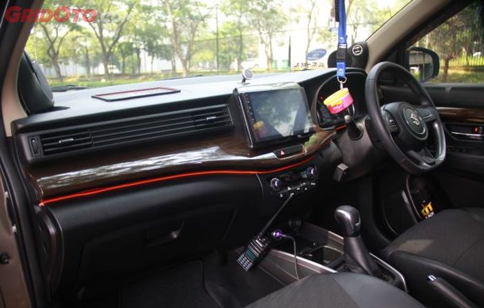 Interior makin nyaman berkat upgrade audio dengan kualitas mumpuni