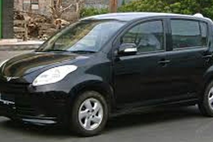 Daihatsu Sirion Bekas