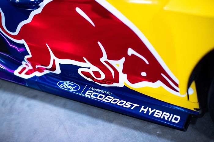 Ford Puma Rally1 dengan teknologi Ecoboost Hybrid
