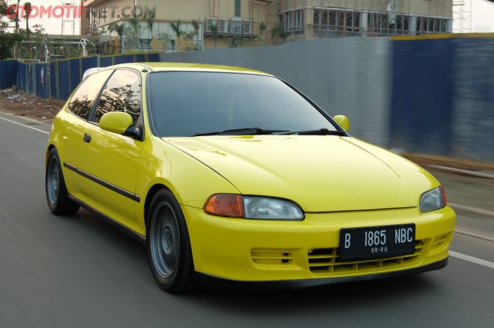 Honda Civic Estilo