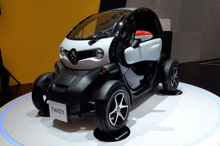 Renault Twizy saat dipamerkan di GIIAS 2019.
