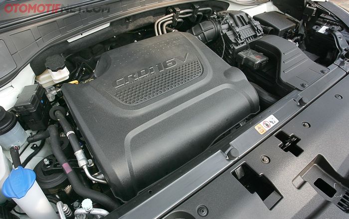Hyundai Santa Fe CRDi 201. Turbodiesel