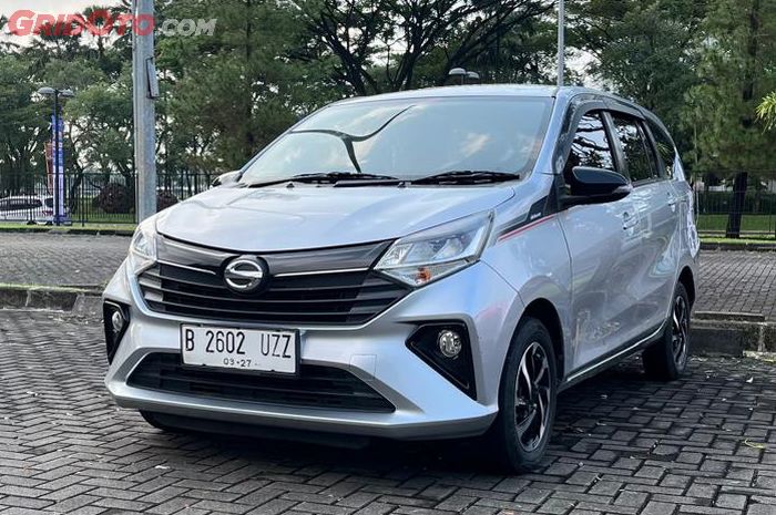 Daihatsu Sigra 1.2 R AT Deluxe