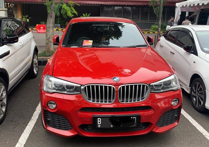 Salah satu mobil yang menunggak pajak kendaraan