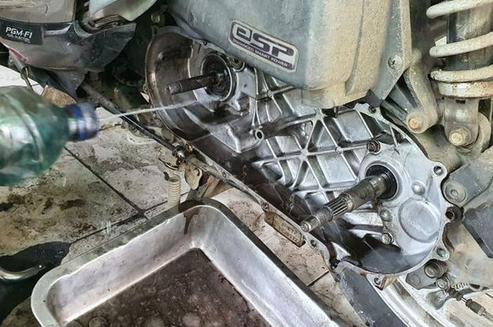 Penyebab cvt motor matic dengung.