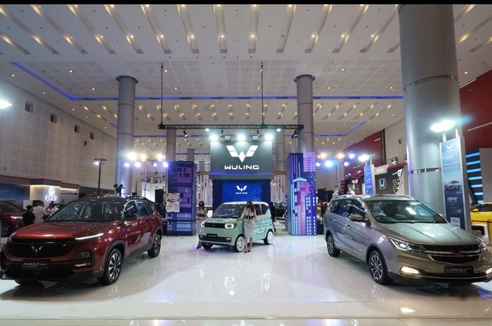 Lini produk Wuling Motors di GIIAS Surbaya