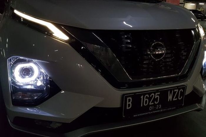 Custom headlamp projector untuk All New Nissan Livina 