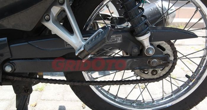 Penggantian rantai harus dibarengi gear