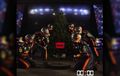 Kreatif Banget, Cara Kru Tim Red Bull F1 Hias Pohon Natal, Ala Balapan