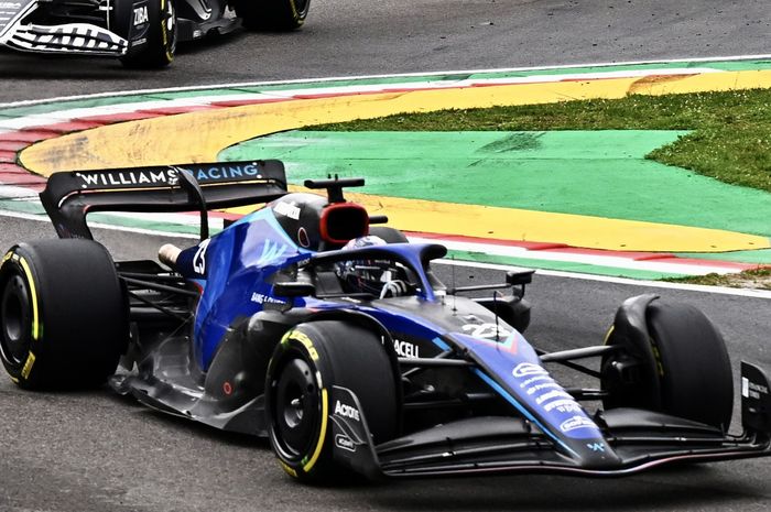 Alex Albon mundur dari F1 Italia 2022 karena sakit usus buntu, Nyck de Vries jadi pengganti