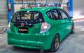 Honda Jazz GE8 Fresh Berjubah Hijau, Tampang Sporty, Kaki-kaki Meaty
