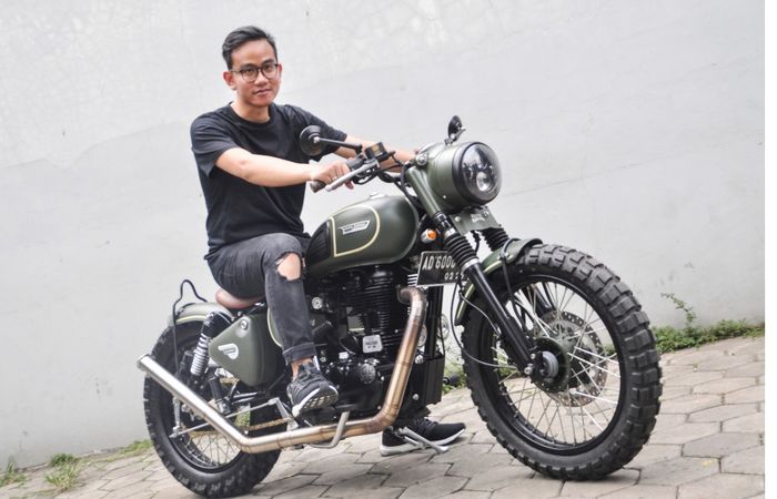 Motor Royal Enfield milik Gibran juga ikut mejeng di Otobursa Tumpek Blek 2019