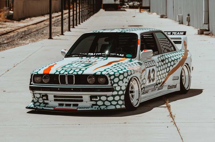 Modifikasi BMW M3 E30 menjelma jadi mobil balap DTM