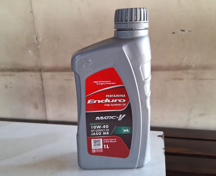 Enduro Matic V cocok buat motor matic Yamaha dan Suzuki karena mempunya SAE 10W-40.