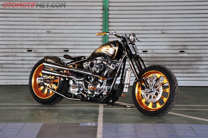 Modifikasi Harley-Davidson Road King 2006 karya BMS