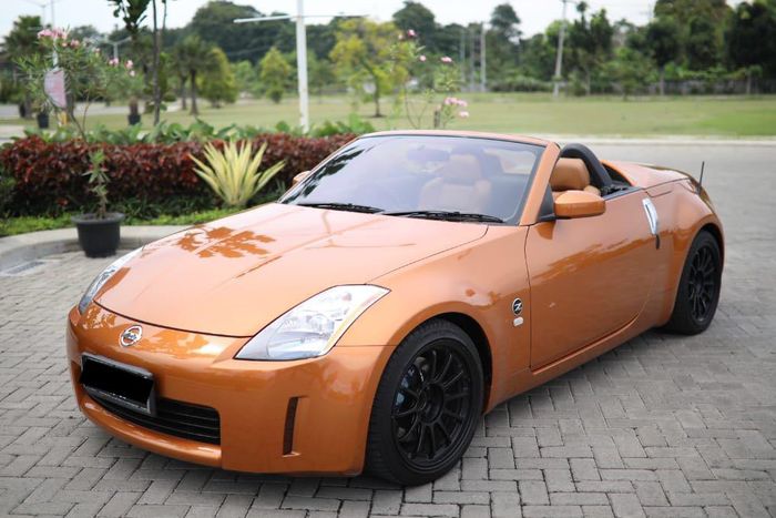 Nissan 350Z, mobil JDM 2 pintu