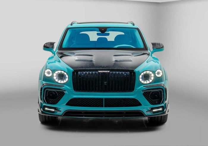 Modifikasi Bentley Bentayga Speed garapan Mansory ini punya power 900 dk