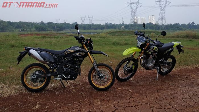 Kawasaki KLX230 SE dan KLX230SM SE akan dijual dengan harga spesial di Otobursa Tumplek Blek 2022