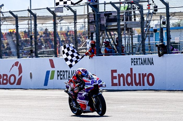 Jorge Martin, Prima Pramac Racing berhasil finish pertama di Sprint Race MotoGP Mandalika