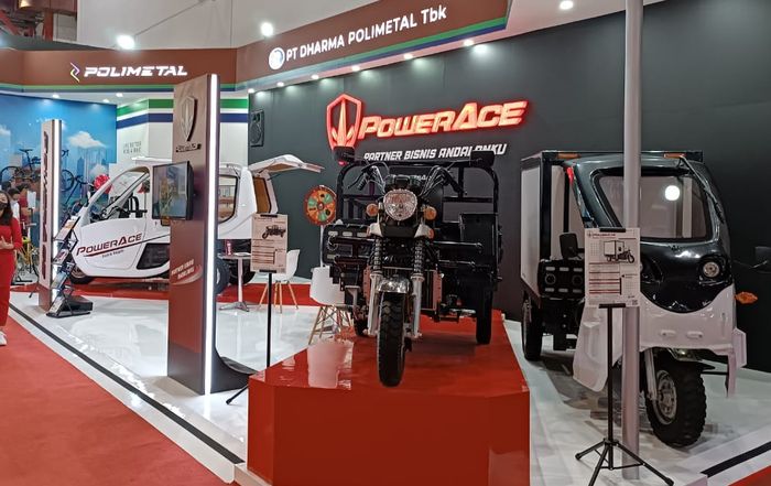 PT Dharma Polimetal, produsen kendaraan niaga PowerAce mejeng di Hall A Jakarta Fair Kemayoran 2022