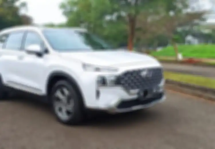 Konsumsi BBM Ditanya, Segini Iritnya Hyundai Santa Fe Yang Lagi Kena Diskon Rp 65 Juta