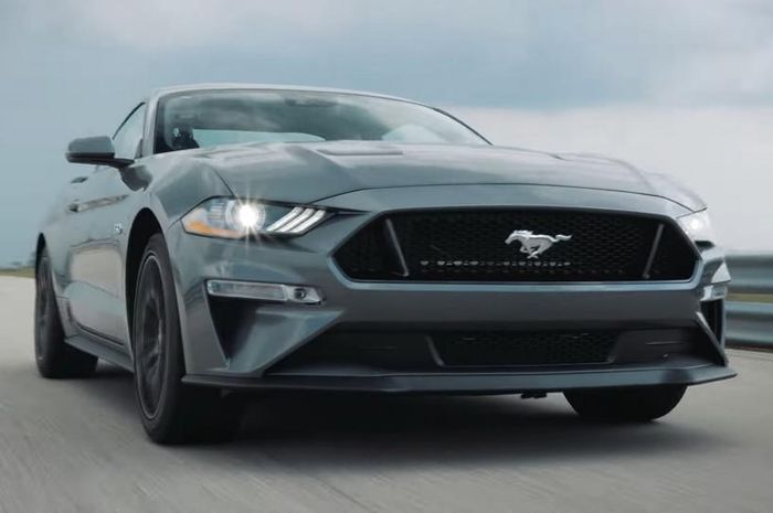 Ford Mustang GT Hennessey cangkok supercharged bertenaga 800 dk