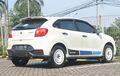 Suzuki Baleno Hatchback Comot Pelek Legendaris, Stiker Body Bikin Beda