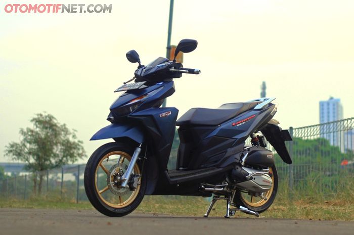 Modifikasi Honda Vario 150 ala proper matic yang nyaman untuk tunggangan keluarga