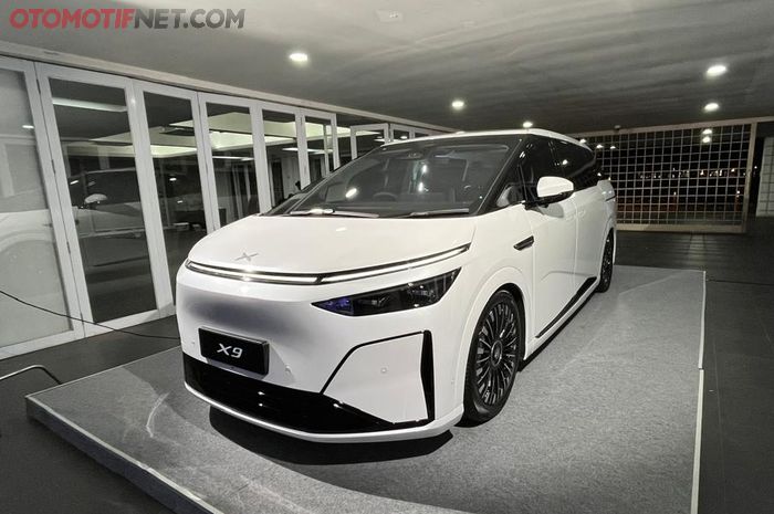 Update harga XPENG X9 Long Range tahun 2026.
