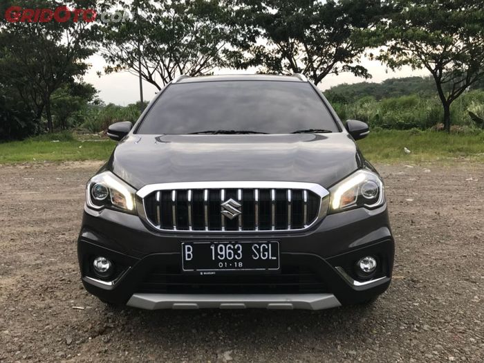 Ubahan signifikan Suzuki SX4 S-Cross adalah di gril 