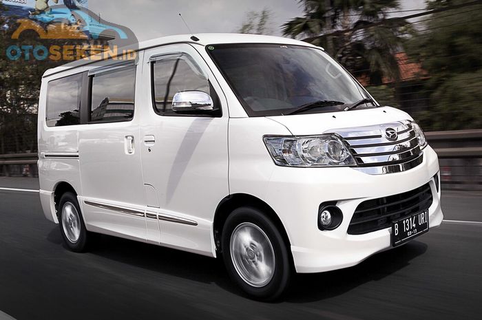Spesifikasi dan kisaran harga Daihatsu Luxio tahun 2018 seken