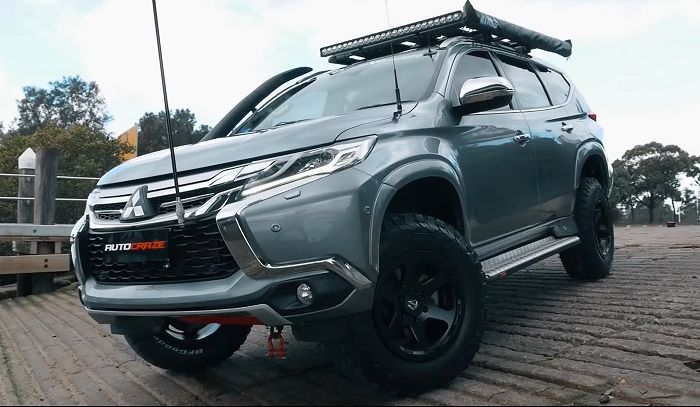 Tampilan depan modifikasi Mitsubishi Pajero Sport gaya ALTO