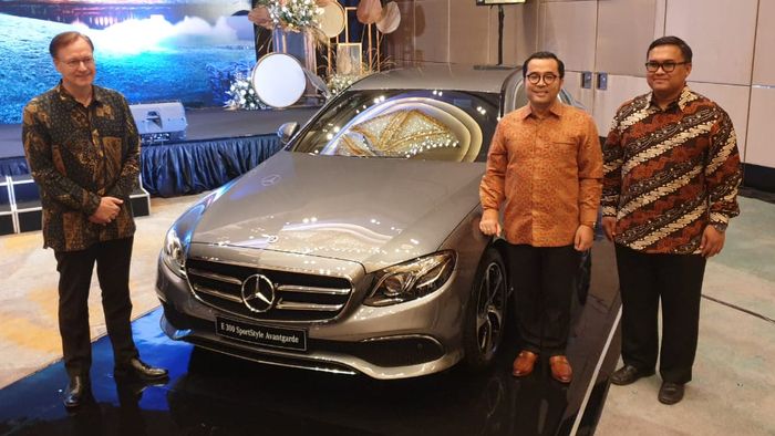 Mercedes-Benz E 300 SportStyle Avantgarde