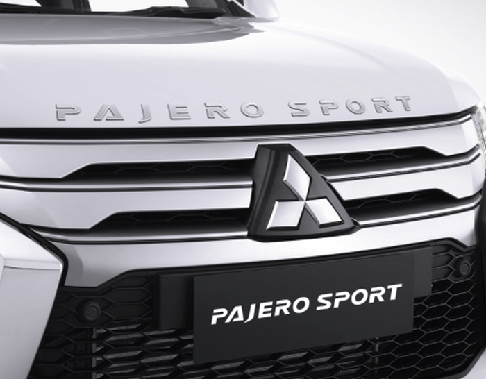 Hood Emblem Pajero Sport