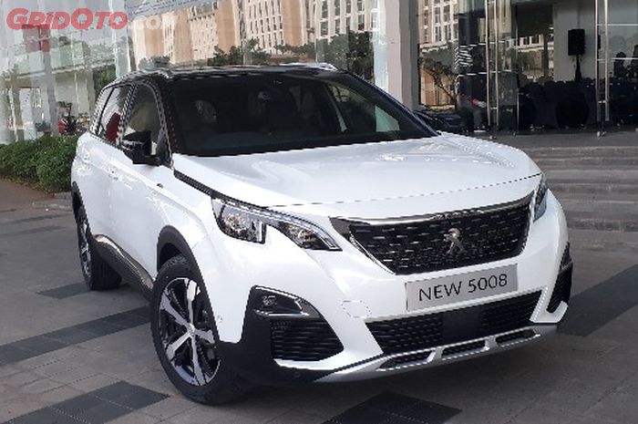 Astra Peugeot menjelaskan teknologi-teknologi yang disematkan pada Peugeot 5008 SUV dan 3008 SUV.