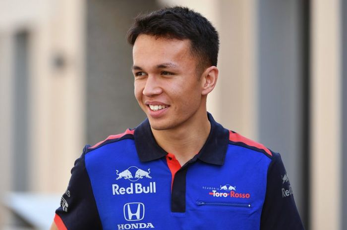 Alexander Albon berharap F1 tiru MotoGP dengan menggelar balapan di kampung halamannya, Thailand