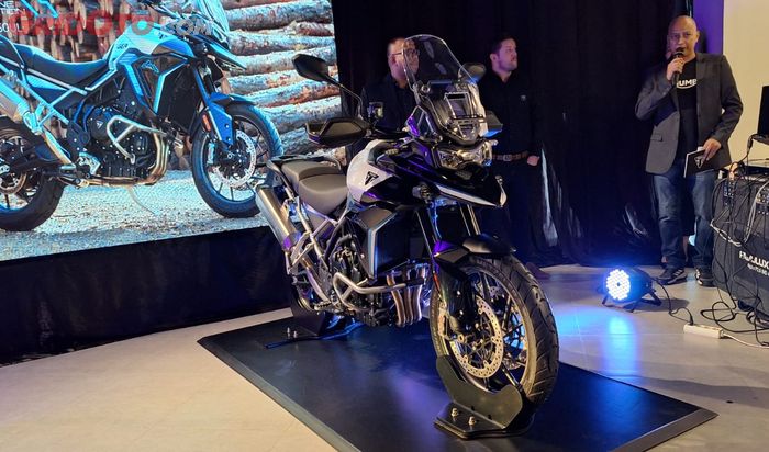 Triumph Tiger 900 Alpine Edition