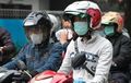 Street Manners: Sering Naik Motor Sambil Mendengarkan Musik Pakai Earphone? Begini Pendapat Pakar Safety