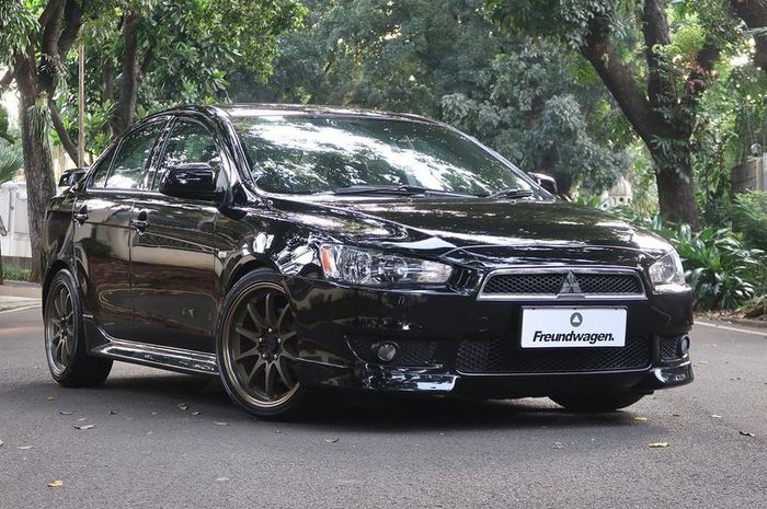 Mitsubishi Lancer EX 2.0 GT 2010