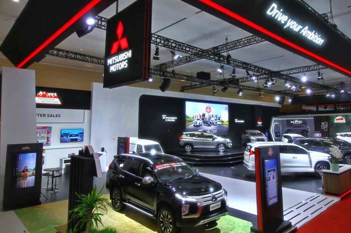 Di GJAW 2023, bertebaran diskon Mitsubishi Motors. Salah satunya Xpander (termasuk Xpander Cross)