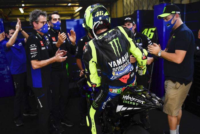 Valentino Rossi menjalani balap terakhirnya bersama tim pabrikan Yamaha di MotoGP