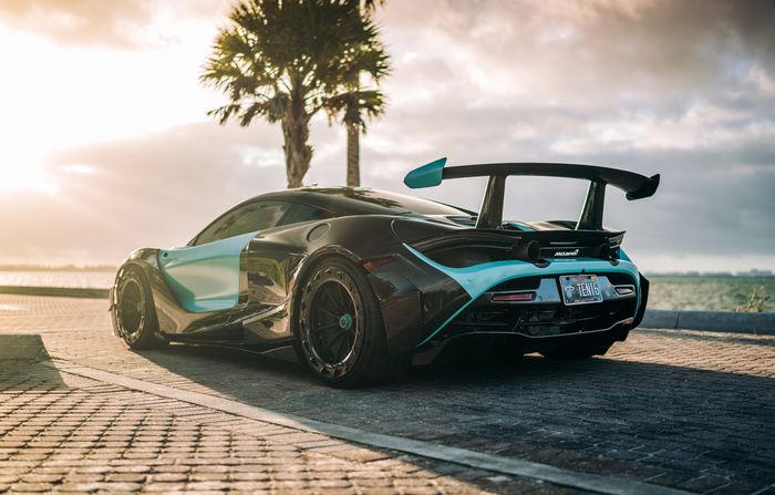 Tampilan belakang modifikasi McLaren 720S