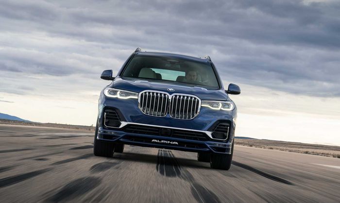 Tampilan depan modifikasi Alpina XB7 besutan Alpina