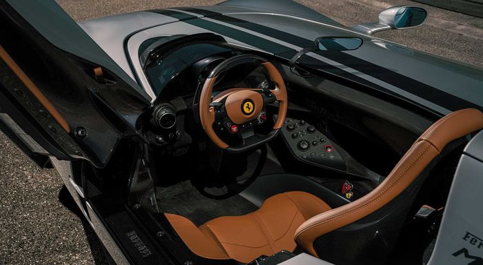 Tampilan kabin Ferrari Monza SP1 hasil garapan tuner Jerman, Novitec