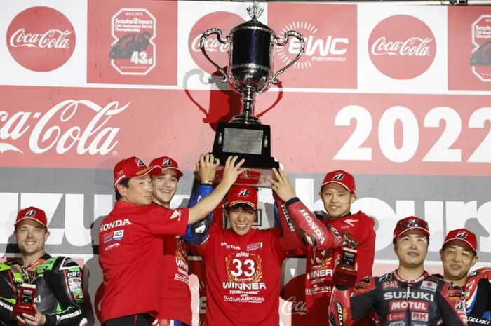 Team HRC yang diperkuat Iker Lecuona, Tetsuta Nagashima dan Takumi Takahashi menang di balap ketahanan Suzuka 8 Hours 2022