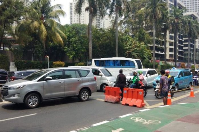 Ilustrasi pengalihan arus lalu lintas